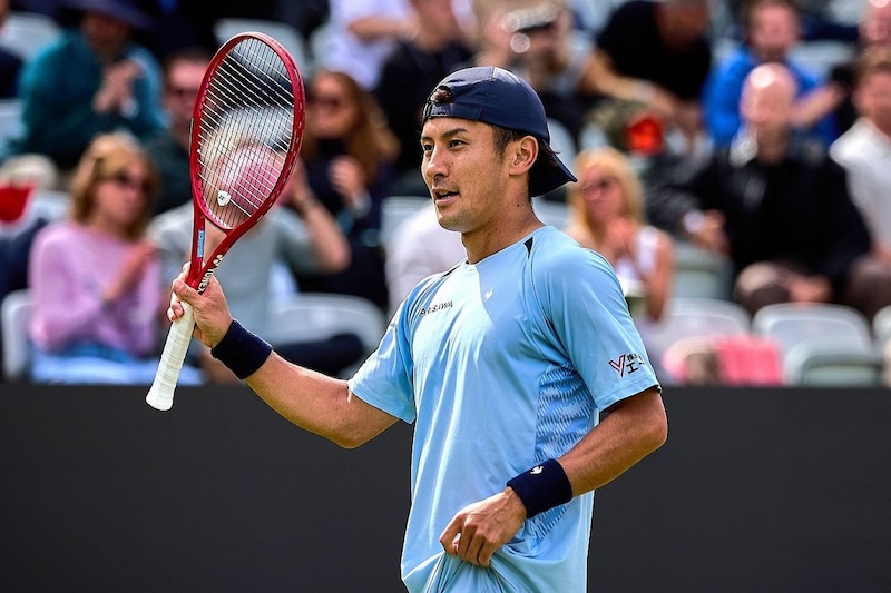 予選勝ち上がりの島袋将、元13位キリオスに逆転勝利で初のツアー８強入り！「今はプレー感覚もメンタリティも良い感じ」＜SMASH＞