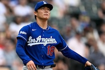 山本由伸、８回２死まで完全投球→ノーノーまで“あと３人”で偉業逃す「全米が息を呑んだ瞬間だったが…」球団感服「ヨシノブ、君を誇りに思う」