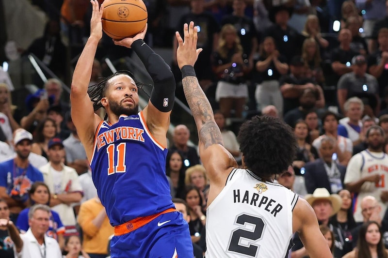 【NBAファイナル】ニックスが悲願達成!連日の大逆転劇で53年ぶりのチャンピオンに 45得点のブランソンがMVP<DUNKSHOOT>