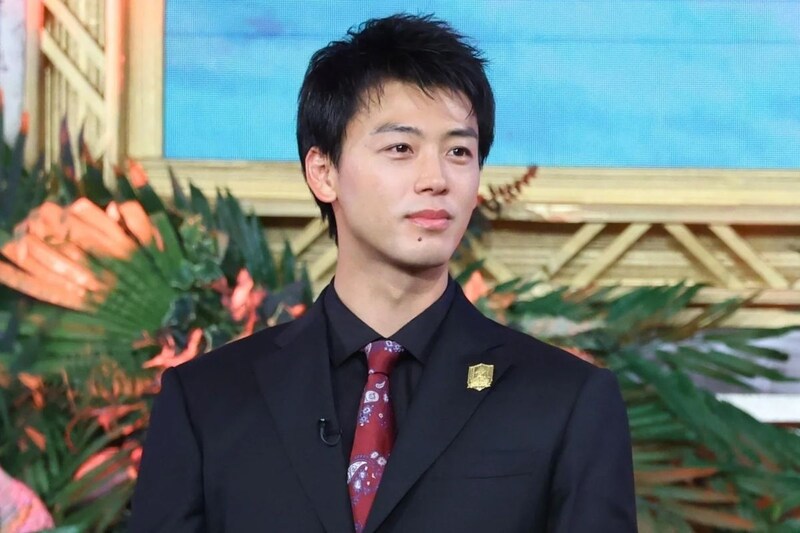 W杯地上波中継に登場した美男美女に視聴者釘付け「身長差ビジュ似合うね」「チャラさが微塵もなくて好感」