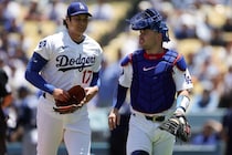 大谷翔平が７勝目！ ６回フリーマンの12号２ランで勝ち越した直後、投手専念から“DH解除”して打席へ　登板試合で初の代打起用