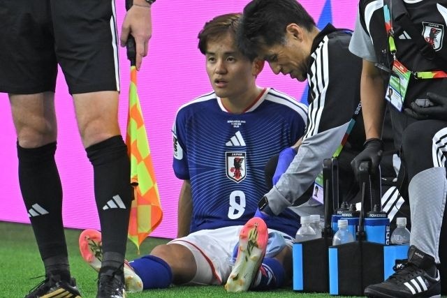 左膝負傷の久保建英、W杯残りの試合は「ほぼ確実に欠場する見込み」 R・ソシエダ専門メディア悲嘆「状況は依然として不透明」
