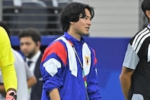 南野拓実が柿谷曜一朗氏に現状を伝える！ 北中米W杯で森保Jに帯同、リハビリに加えて選手のスパイク磨きも「吉田麻也さんが率先して…」
