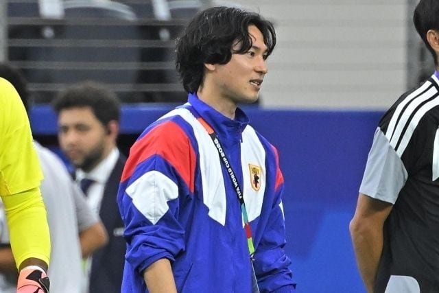 南野拓実が柿谷曜一朗氏に現状を伝える！ 北中米W杯で森保Jに帯同、リハビリに加えて選手のスパイク磨きも「吉田麻也さんが率先して…」