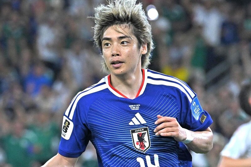 「11年後にW杯でゴールを決めるとは…」伊東純也、甲府時代の“貴重ショット”が話題も「プロになる前はセブンで働いてた」の誤情報が拡散する事態に