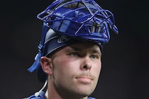 ドジャース捕手陣に新たな懸念…ラッシングがファウルチップ直撃で途中交代　IL入りなら緊急補強を検討か