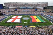「これはおかしい」W杯会場の高額駐車料金に批判殺到！ イングランド戦で噴出した不満「チケットもう１枚買える」