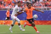 オランダ3-1チュニジア、日本1-1スウェーデン　このままいけば首位オランダ、日本は２位通過で決勝T１回戦はブラジルと対戦へ【W杯】