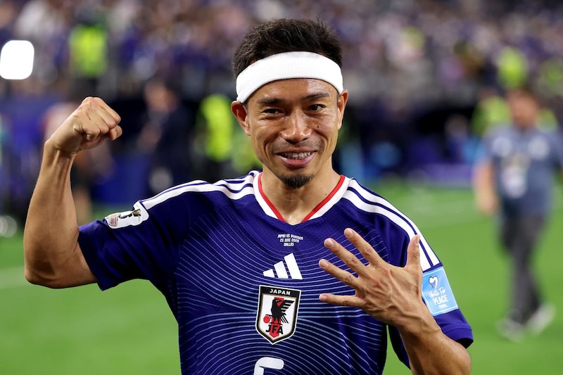 「マジかよ、39歳だって」長友佑都がスウェーデン戦の後半途中にピッチへ　日本代表史上初のW杯５大会連続出場に視聴者驚き「びっくりした」「カッコ良すぎる」