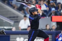 「本物だ」岡本和真、19号で直近６戦４発に米絶賛！「素晴らしい契約」と評価急上昇　OPSもチームトップ「かなり大差」