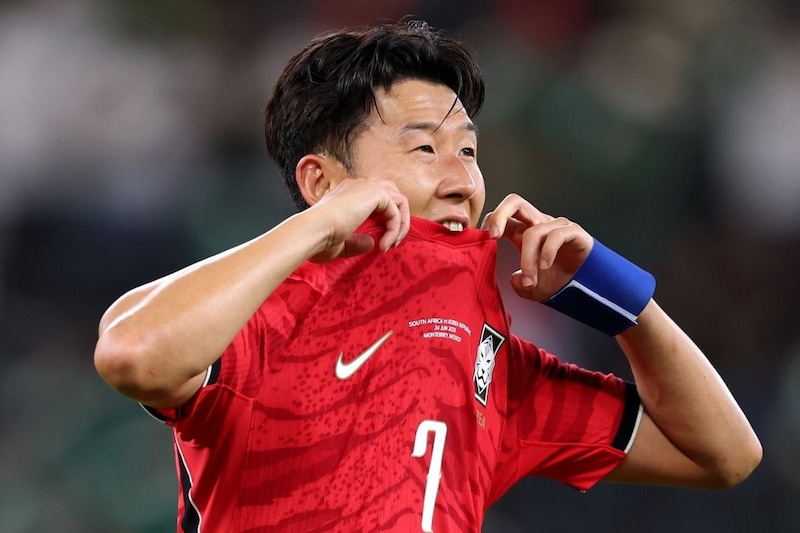 「屈辱の日」韓国代表がGS敗退「これが韓国サッカーの現在地」地元メディア落胆「ソン・フンミン、イ・ガンイン、キム・ミンジェらがいても…」【W杯】