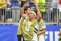「まさに僕たちの青春でした」長友佑都、５大会連続出場のW杯を終えての言葉に称賛「誇りです」「まだやれる、４年後も見たい」