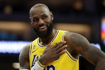 【NBA】レブロンがレイカーズ退団、新天地へ！球団が“最速で”感謝のメッセージ「これからもずっと、レイカーズファミリー」＜DUNKSHOOT＞