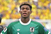 驚異の142万超え！ 鈴木彩艶の投稿、クルトワやメニャンら各国GKから“いいね”　日本代表選手やパルマ同僚、ロベカル、オシメーン、ドゥエらも【W杯】