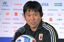 「モリヤス監督、突然の別れ？」日本代表指揮官の去就に韓国メディア関心【W杯】
