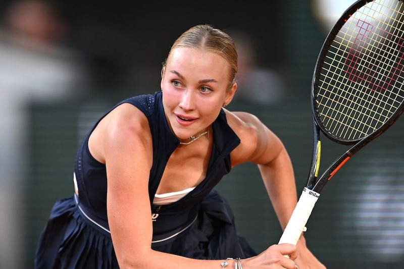 人気女子テニス選手、ポタポワの“さくらんぼビキニ”が「セクシー」「テニス界のマーメイド」と大反響