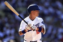 「意味わからん」ドジャース31歳外野手、まさかの失敗に反響続々「初回で使いきるのワロタ」「朗希かわいそう」