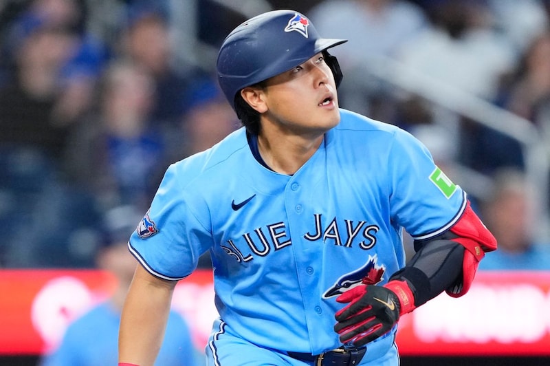 「規格外だ。本当に信じられない」岡本和真が日本人打者トップの21号! メジャー初の満塁アーチに米記者驚嘆「ドラゴンパワー」「見事な一発だった」