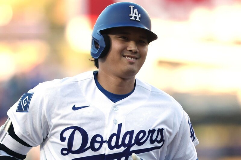MLB史上初！ 大谷翔平が300本塁打＆100盗塁の前人未到記録　米メディア「他のどの選手とも一線を画す存在だ」