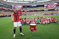 「ノルウェーのみなさん見てこれ！」歓喜の“バイキング・ロー”が日本の高校野球界でトレンドに！ 地方大会スタンドでマネする応援続出「早速やってるわw」【W杯】