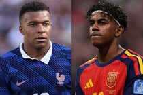 「事実上の決勝戦だ」準決勝で激戦必至のフランス対スペイン実現！「地上波でやるよね？」日本ファン喝采「絶対に見逃せない」【W杯】