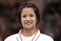 阿部詩、鍛え上げた美ボディ披露！ レアなヒョウ柄コーデに「こんな服着るんだ」「カッコいい」
