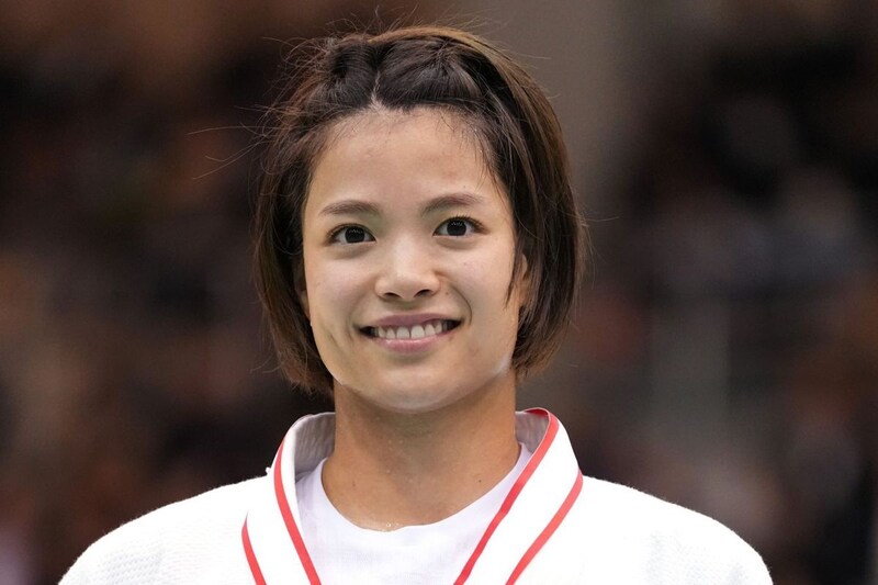 阿部詩、鍛え上げた美ボディ披露! レアなヒョウ柄コーデに「こんな服着るんだ」「カッコいい」