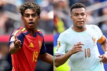 「対照的な哲学を持つ２チーム」 欧州王者スペインと２大会連続ファイナリスト・フランスの対決、各国メディアが展望！「多くの人が実現を期待した」【W杯】