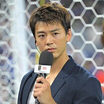 「拍手で迎えましょう！」人気俳優の一言に「えっ、なぜ!?」日本代表ミックスゾーンでの意外な光景【W杯】