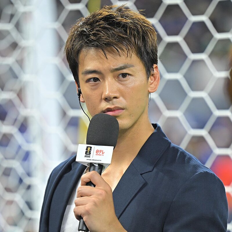 「拍手で迎えましょう！」人気俳優の一言に「えっ、なぜ!?」日本代表ミックスゾーンでの意外な光景【W杯】