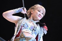 「なんだ、天使か」電撃結婚から６か月…人気女子レスラーが別人級に大変身「透明感半端ない」「まるで妖精みたい」