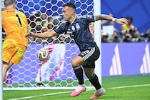 「勝負強ええなあ」メッシ→ラウタロ！　アルゼンチンの逆転弾にファン熱狂「すごいクロス」「しっかり決めるの流石すぎる」【W杯】