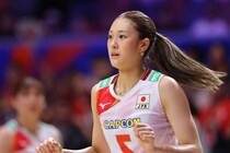 女子バレー佐藤淑乃が溺愛するアイドルが話題「淑乃が得点を決めた時にベンチメンバーがやっているポーズは…」マネージャー暴露