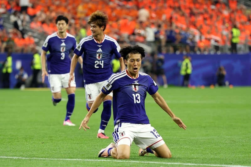 「できるだけメディアに出てほしい」W杯帰国後、なぜ日本代表選手のメディア露出は増えたのか　中村敬斗が明かしたベテランの“願い”「国が一体化するぐらいじゃないと勝てない」