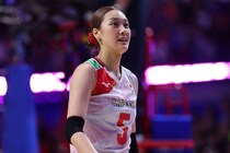 「遠めからこっそり…」女子バレー24歳の立ち姿に衝撃「めちゃくちゃ画になる」「普通にモデルやん」