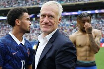 「ミスをしたのは私だ」４－６敗戦のフランス指揮官、前半４失点を後悔「違う選択をすべきだった」【W杯】