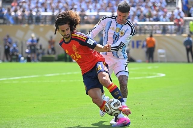 スペインorアルゼンチン、日本が目指すべきなのはどちら？　森保監督が元日本代表DFの質問に回答「最終的には…」【W杯】