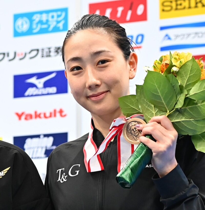 水泳界に突如飛び込んだ超BIGニュース　元五輪代表スイマーが“最強開運日”に電撃入籍「温かく見守っていただけると幸いです」