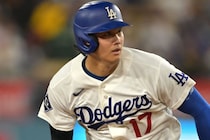 「ショウヘイが状態を伝えてくれた」ロバーツ監督が大谷翔平を休ませた理由を説明　左膝の違和感を考慮し慎重判断