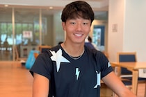 松岡修造の息子・修が明かす“異色”の歩みとプロへの決意「父のおかげで応援してもらえるのはアドバンテージ」＜SMASH＞