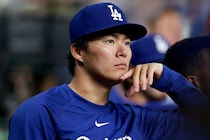 「ショウヘイにライバル出現？」山本由伸の豪快アーチにファン騒然「彼にできないことなんてあるのか」