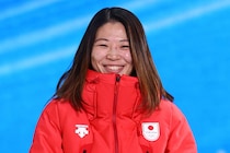 「やばー」「びっくり！！」五輪銅メダリスト、突然の結婚報告にファン驚き...令和８年８月８日に発表「おめでとぉぉ」
