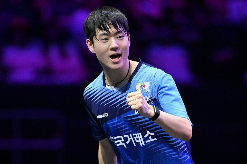「世界31位が大番狂わせ」新星オ・ジュンソンが張本智和と激闘...準優勝も韓メディア興奮「韓国男子卓球界の希望」「“オ・サンウン2世”だ」
