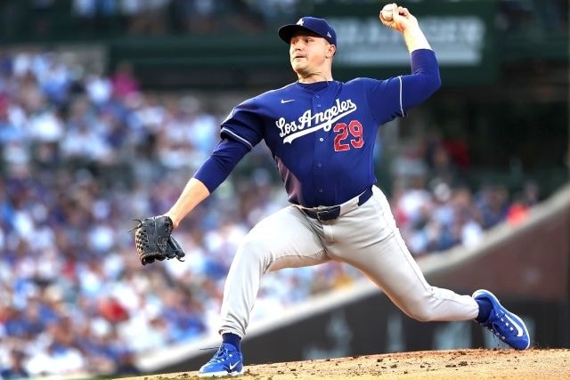２年連続サイ・ヤング賞左腕、ドジャース移籍後に古巣と成績が対照的に…米メディア注目