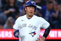 「野球の神様が考えを変え始めた」岡本和真のファウルフライ落球から始まった奇跡の８回！ ３連勝でWC圏内へ猛追1.5ゲーム差