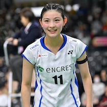 「マジで美少女すぎた」日本バドミントン界が誇る19歳女子の“ベリーショート変貌”が話題！「髪型何にしても可愛いのなんで？」