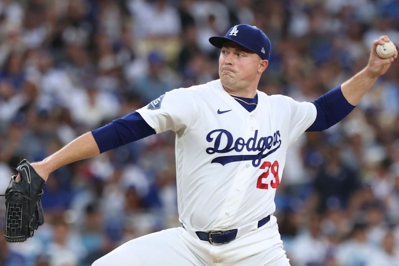 今季7敗目も…ドジャース指揮官がスクーバルを絶賛「まだ最高ではない」 MLB公式も驚嘆「まるで使命を帯びた男のよう」