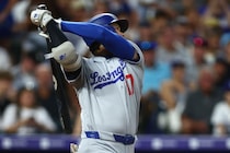 大谷翔平の２打席連発に自軍投手が狂喜乱舞！ “ブルペン”でダイレクトキャッチして大喜び「歓喜に沸いた」