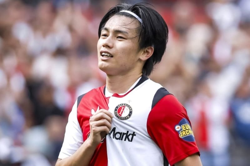 「見事なヘッド弾」今季初ゴール&アシストの上田綺世、現地メディアは賛辞と批判「自身2点目を決めるべきだった」追いつかれたフェイエノールト連勝逃す