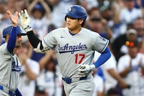 「真のMVP」「希望の光」大谷翔平が30号特大２ラン、ドジャース２連勝に地元ファン歓喜「タッカーがやっと打った」あす先発の佐々木朗希にエールも